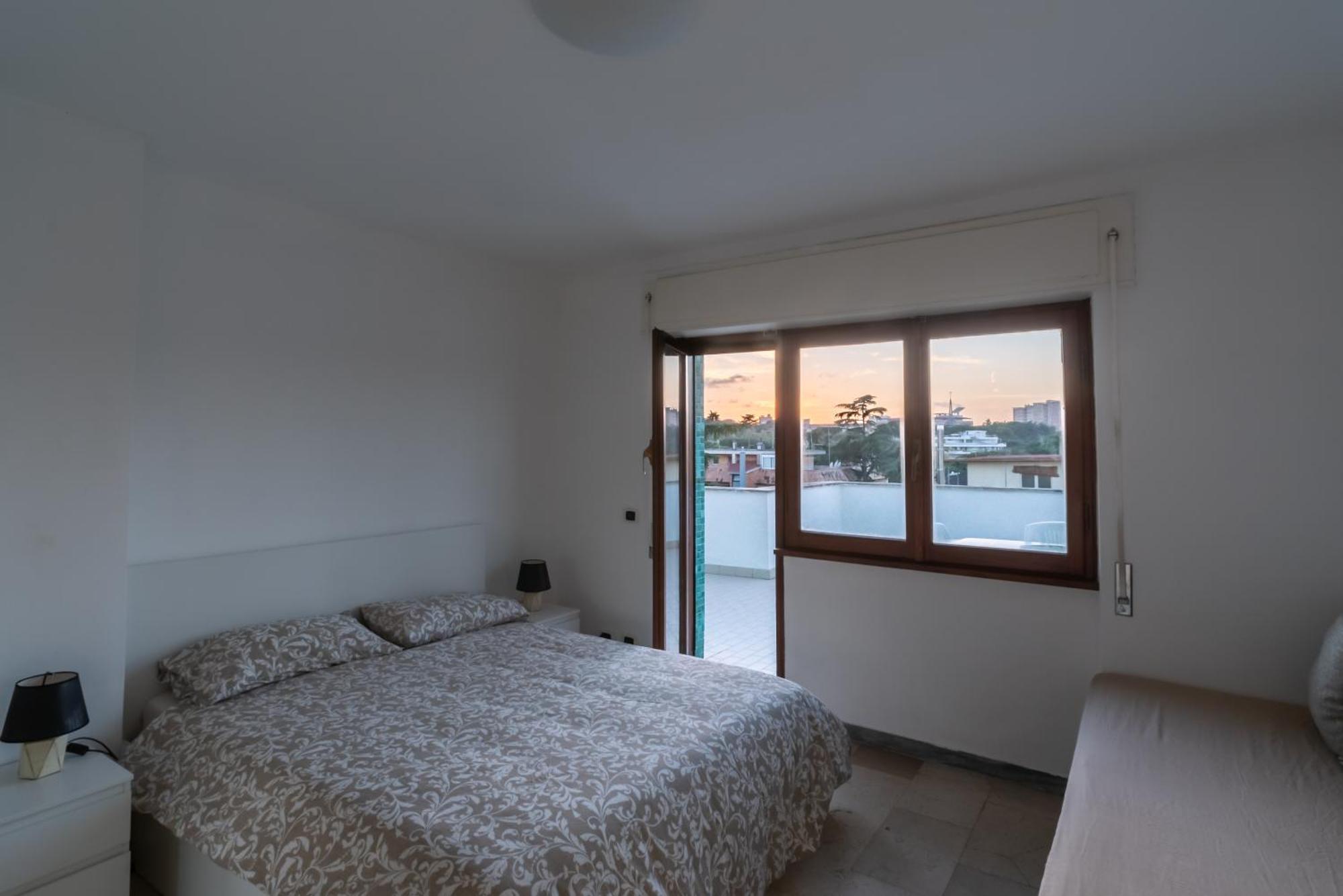 Eur - Penthouse Leilighet Roma Eksteriør bilde